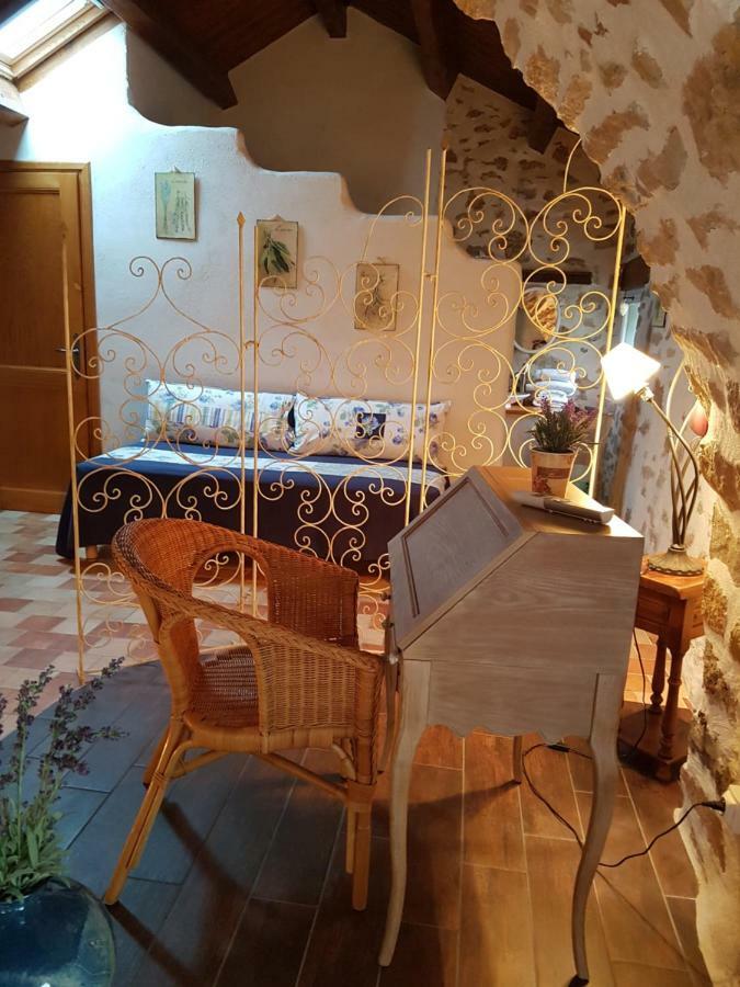 La Terrasse De Peyre Bed & Breakfast Compregnac ภายนอก รูปภาพ